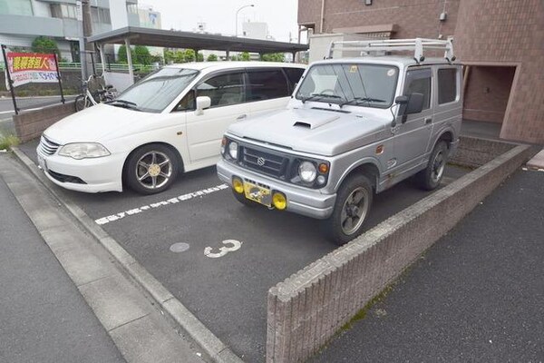 駐車場(★敷地内駐車場あると助かりますよね★)