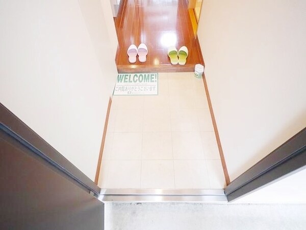玄関(★お部屋探しは、タウンハウジング多摩センター店へ★)