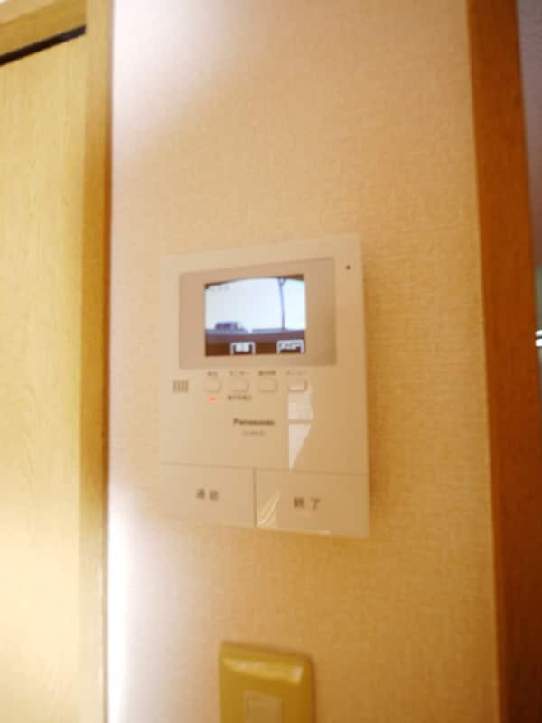 セキュリティ(★安心のモニター付きインターホン★)