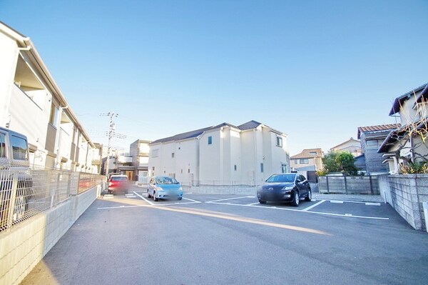 駐車場(★駐車場の様子★)