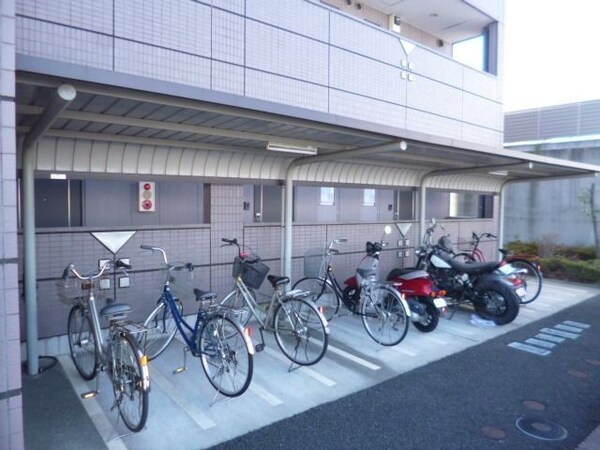 共有部分(★屋根付き駐輪場あります★)