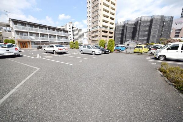 駐車場(★敷地内駐車場です★)