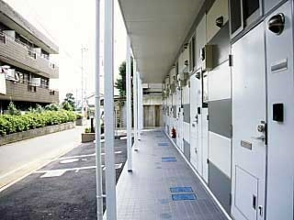エントランス(★お問い合わせはタウンハウジング新百合ヶ丘店まで★)