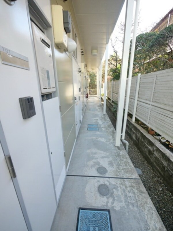 エントランス(★お部屋探しはタウンハウジング稲田堤店まで★)