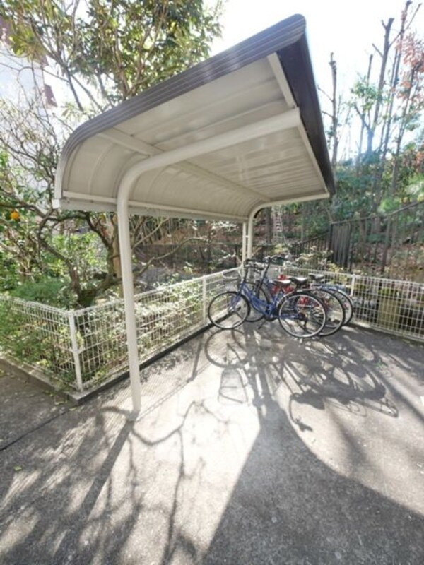 駐車場(★お部屋探しはタウンハウジング稲田堤店まで★)