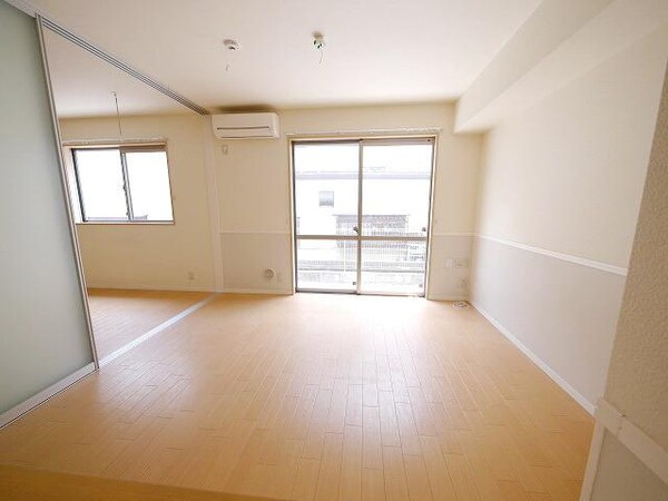 リビング・居室(★きれいなお部屋ですね★)