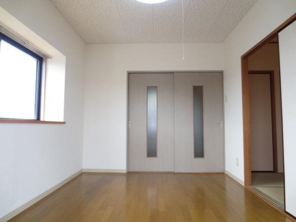 寝室(★お部屋探しはタウンハウジング稲田堤店まで★)