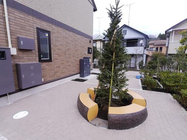 庭(★お部屋探しは、タウンハウジング多摩センター店へ★)