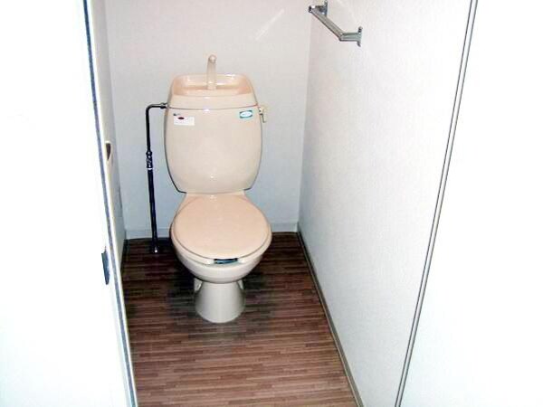 トイレ(★お部屋探しは株式会社タウンハウジング東京まで★)