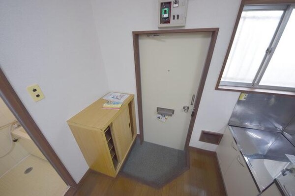 玄関(★開放感のある玄関★)