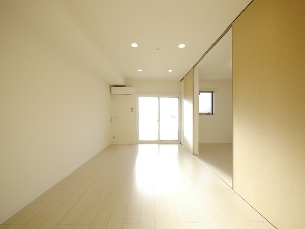 リビング・居室(★きれいなフローリングのお部屋です★)