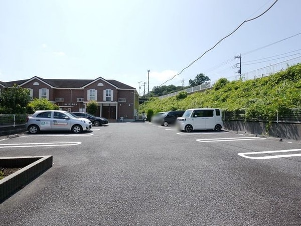 駐車場(★駐車場の様子★)