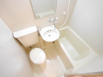 物件内観写真17　(★ユニットバスの様子★)