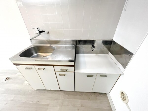 キッチン(★収納付きキッチン★)