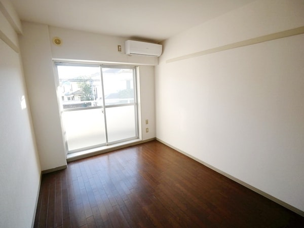 リビング・居室(★お部屋探しは株式会社タウンハウジング東京まで★)
