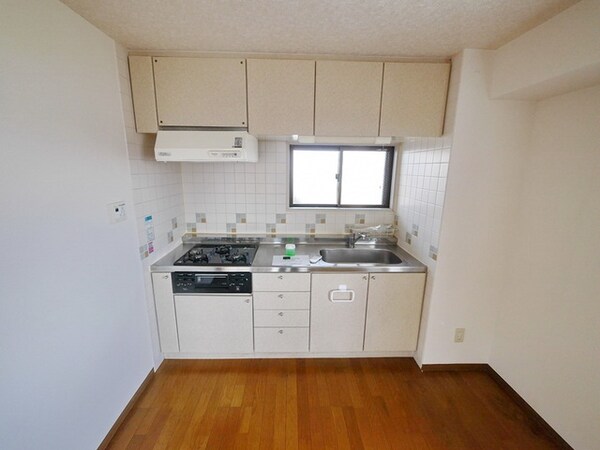 キッチン(★お部屋探しは株式会社タウンハウジング東京まで★)