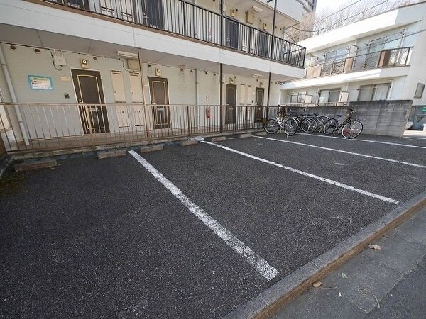 駐車場(★お部屋探しは、タウンハウジング多摩センター店へ★)