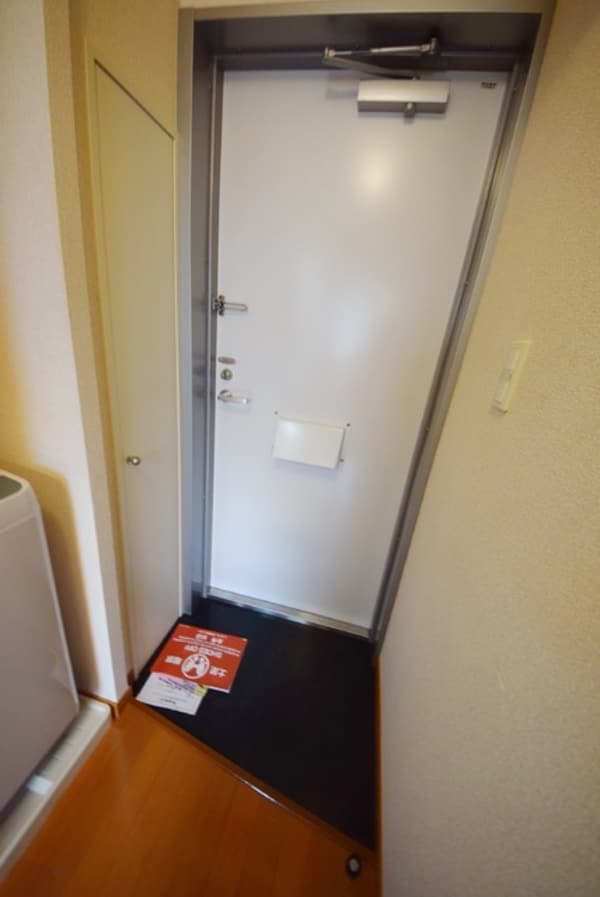 玄関(★お部屋探しはタウンハウジングまで★)