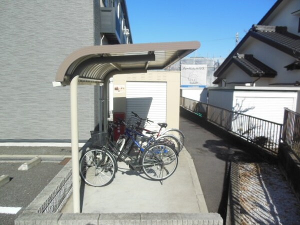 共有部分(★敷地内屋根付き駐輪場です★)