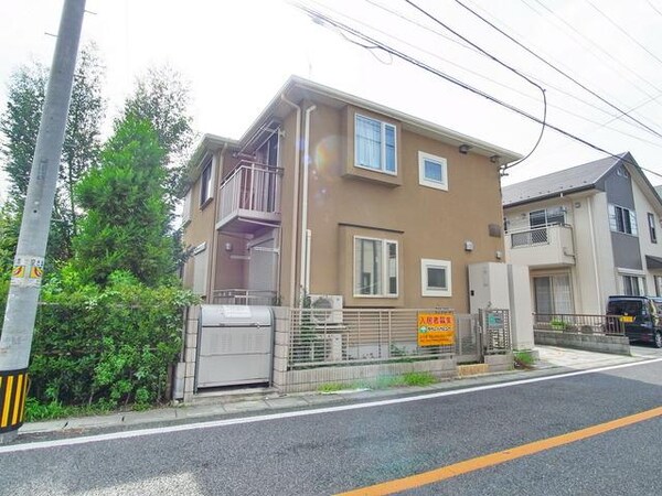 外観(♪１フロア２世帯で全室角部屋のお部屋♪)