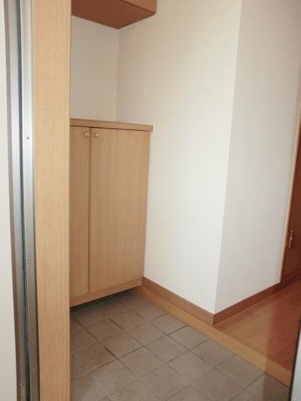 玄関(★お問い合わせはタウンハウジング町田店まで★)