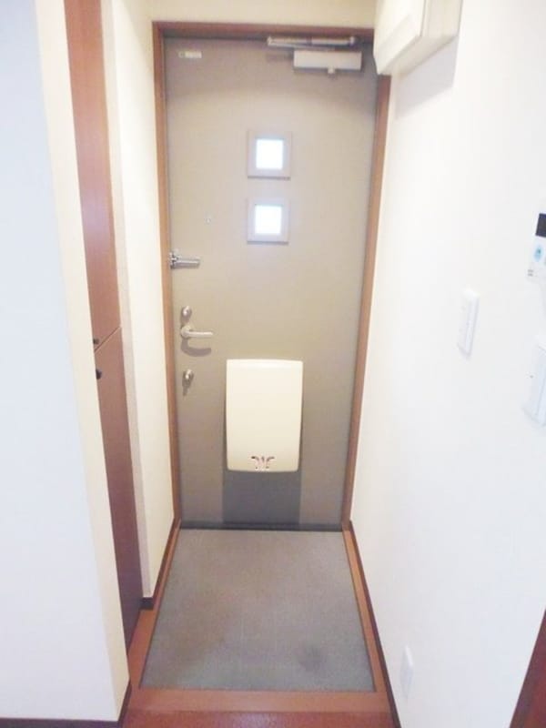 玄関(★お部屋探しは、タウンハウジング多摩センター店へ★)