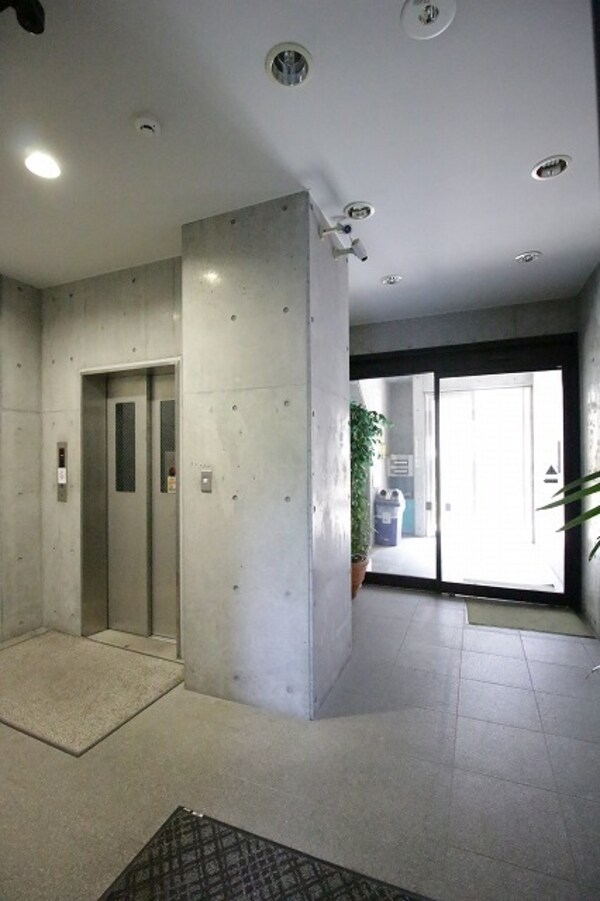 共有部分(★エレベーターホールの様子★)