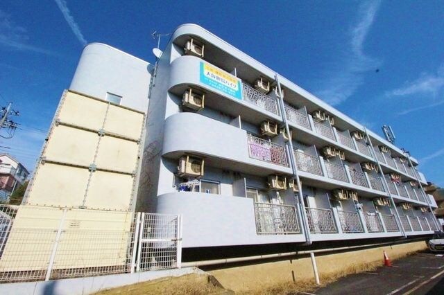 物件外観写真1　(★お部屋探しは、タウンハウジング多摩センター店へ★)