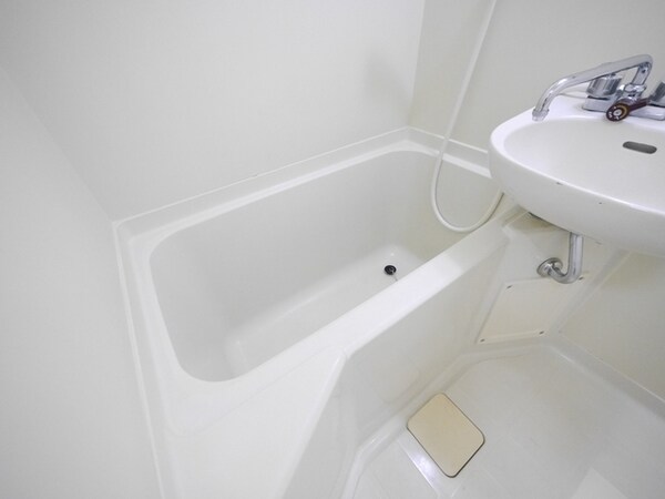 バス／シャワールーム等(★お部屋探しは株式会社タウンハウジング東京まで★)