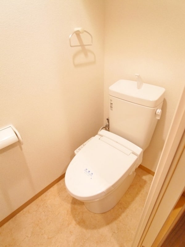 トイレ(♪トイレも大切な空間です♪)