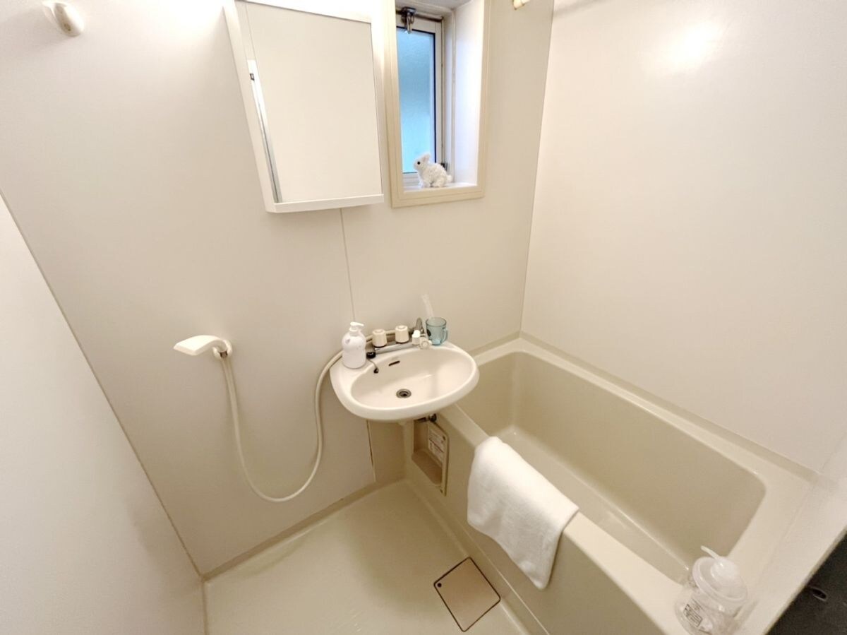 物件内観写真7　(★大型バイクも無料で駐輪可★)