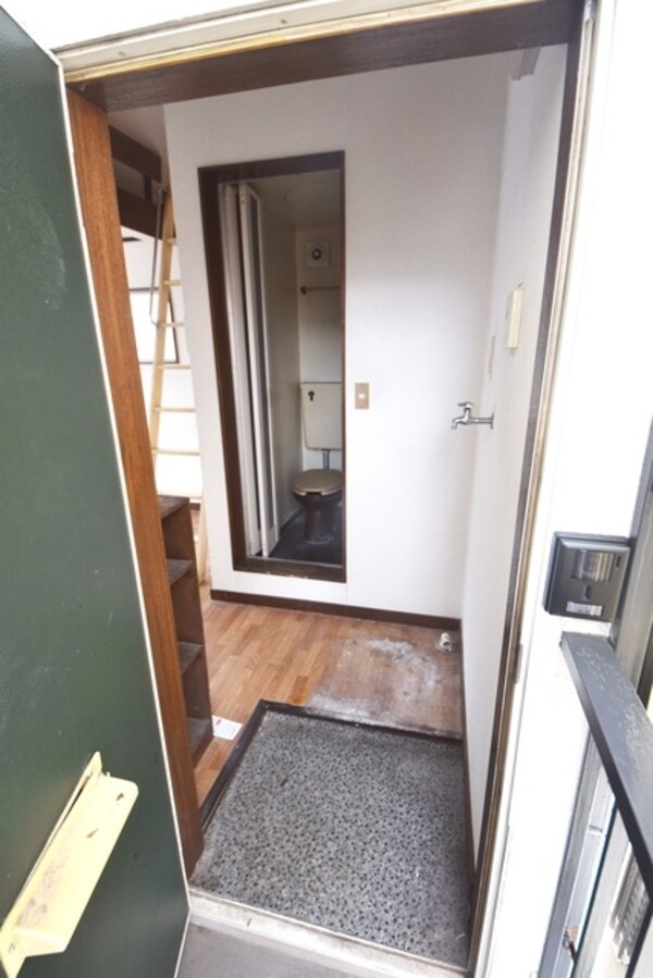 玄関(別号室参考写真)