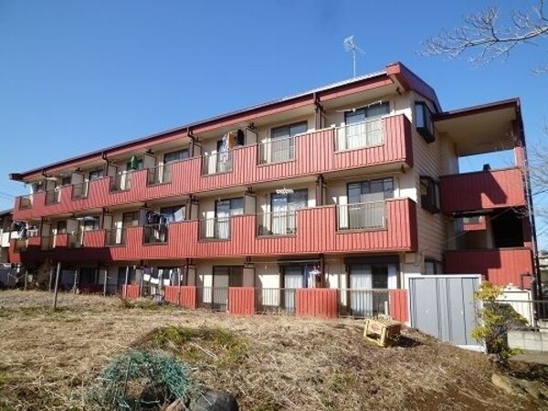 外観(★人気のバストイレ別物件です★)