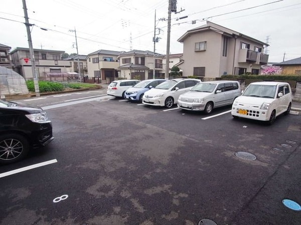 駐車場(★お部屋探しは株式会社タウンハウジング東京まで★)