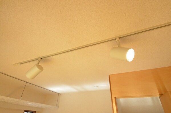 その他(♪お洒落な間接照明付き♪)