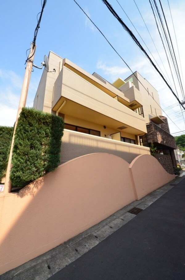 外観(♪タウンなら、きっと見つかる素敵なお部屋♪)