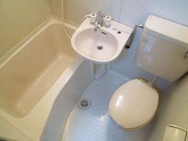 バス／シャワールーム等(★お掃除楽々！３点ユニットです★)