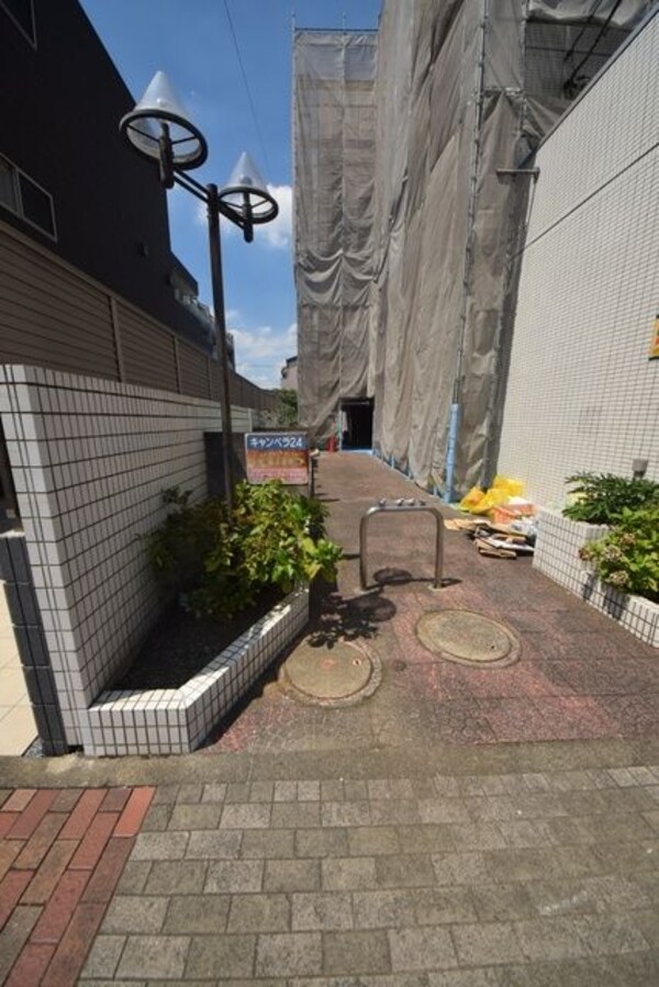 エントランス(★お部屋探しは、タウンハウジング多摩センター店へ★)