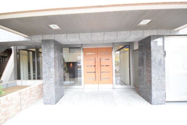 エントランス(★お問い合わせはタウンハウジング町田店まで★)