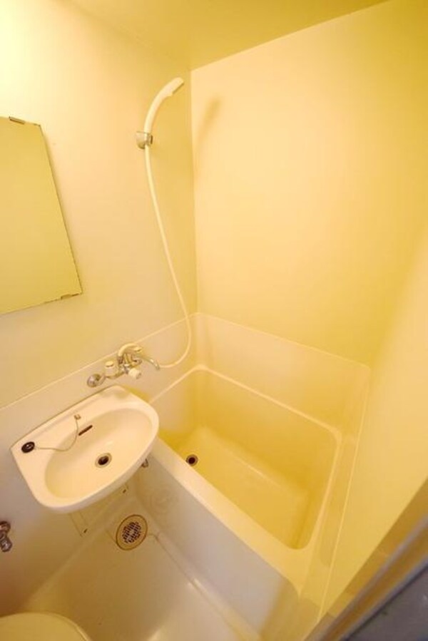 バス／シャワールーム等