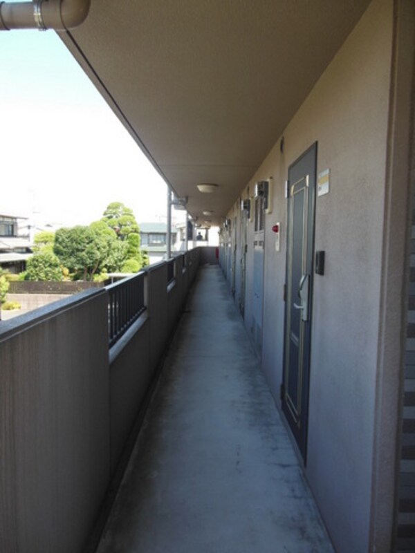 エントランス(★共用の廊下部分です★)