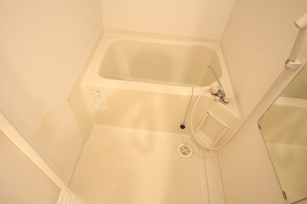 バス／シャワールーム等(★お部屋探しは株式会社タウンハウジング東京まで★)