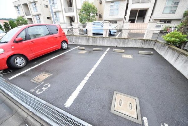 駐車場(★お部屋探しは株式会社タウンハウジング東京まで★)