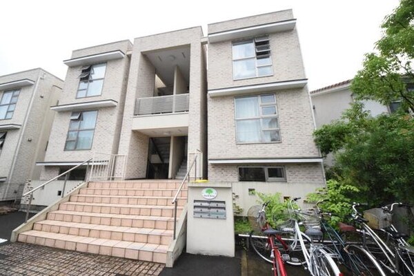 エントランス(★お部屋探しは株式会社タウンハウジング東京まで★)