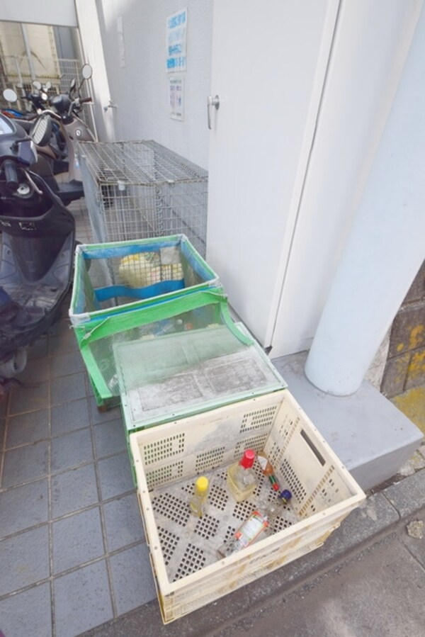 共有部分(★敷地内ごみ捨て置場です★)