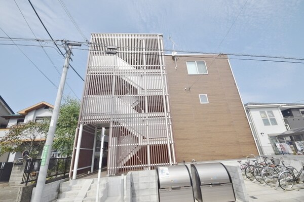 外観(★日当たりの良い物件です★)