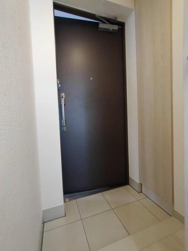 玄関(★お部屋探しは株式会社タウンハウジング東京まで★)