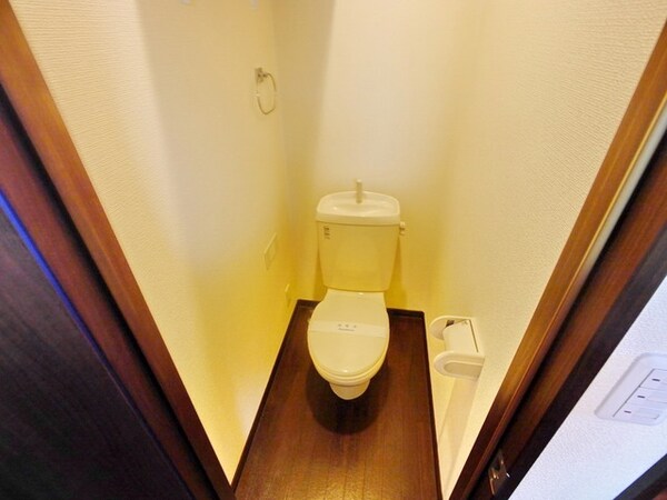 トイレ(★お部屋探しは株式会社タウンハウジング東京まで★)
