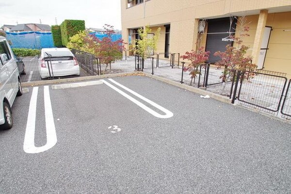 駐車場(★お部屋探しは、タウンハウジング多摩センター店へ★)