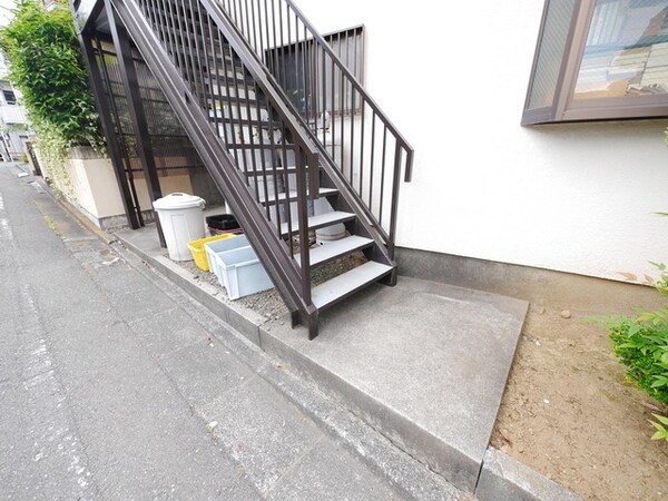 エントランス(★お部屋探しは、タウンハウジング多摩センター店へ★)